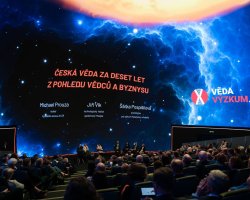 oslava v Planetariu